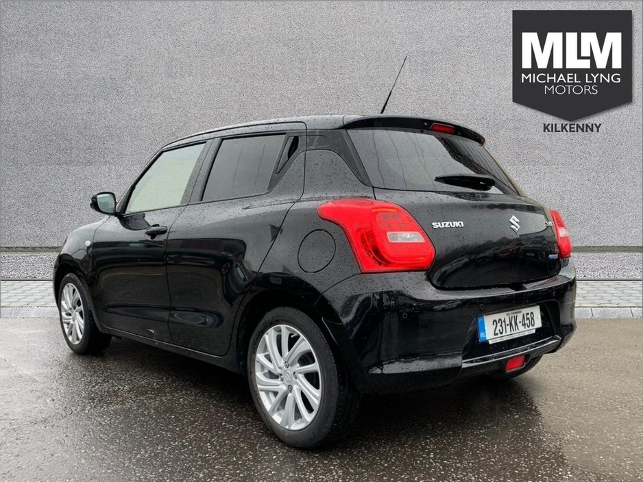 2023 Suzuki Swift - image 9