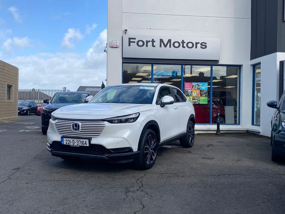 2022 Honda HR-V - image 2