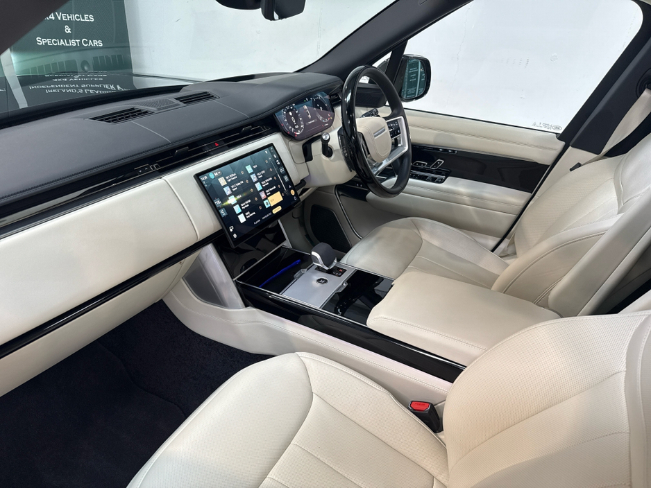 2026 Land Rover Range Rover - image 19