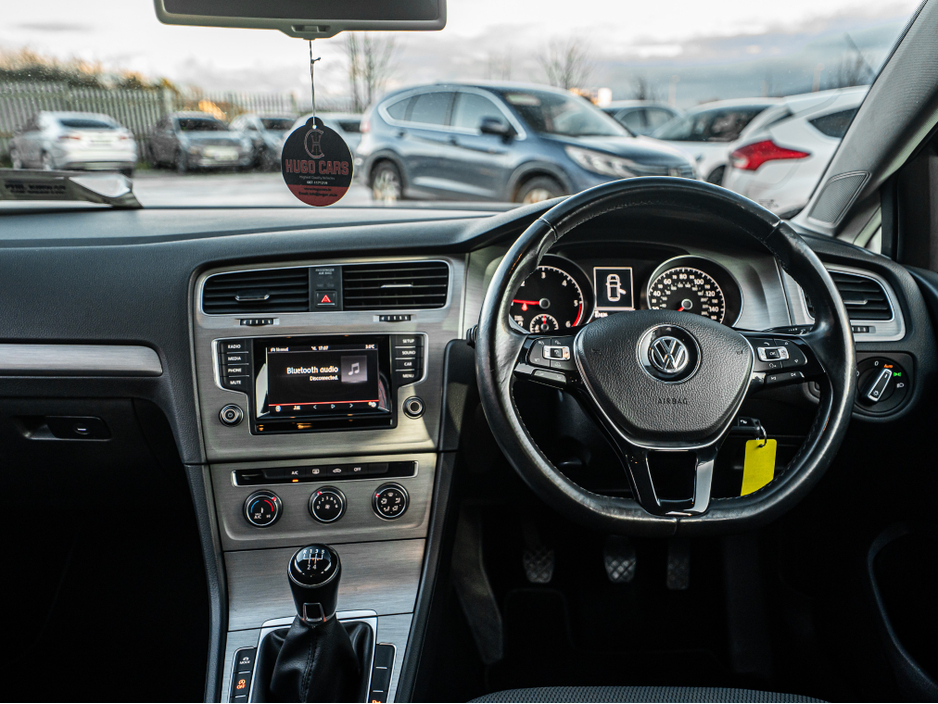 2015 Volkswagen Golf 152 VW Golf 1.6tdi/New NCT/1yr warranty €10,888