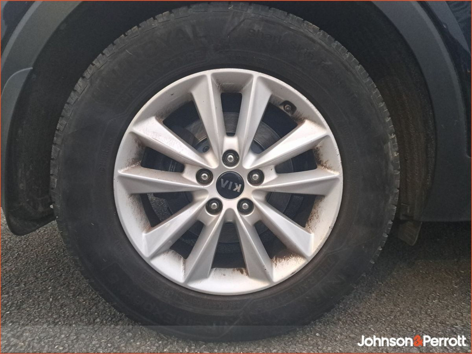 2019 Kia Sorento - image 10