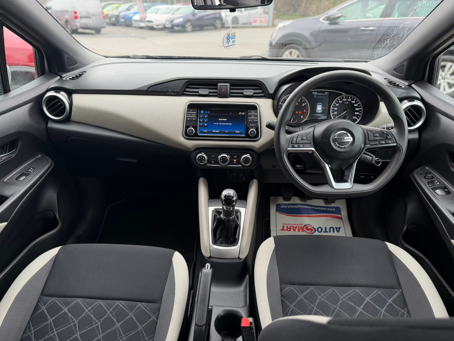 2017 Nissan Micra - image 3