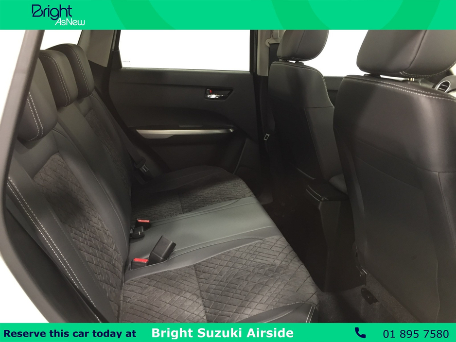 2023 Suzuki Vitara - image 18