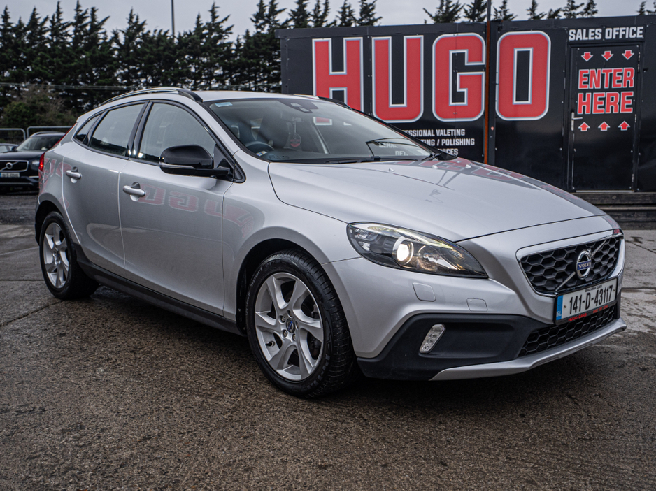 2014 Volvo V40 2014 Volvo V40 Cross Country Auto/New NCT/Warranty €10,888
