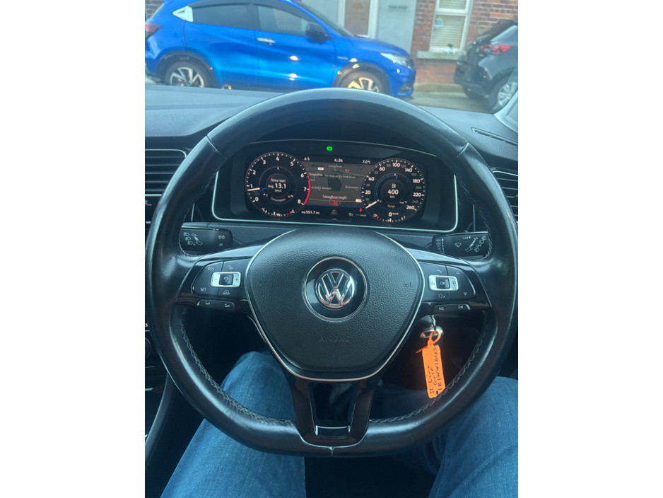 2018 Volkswagen Golf  €16,500