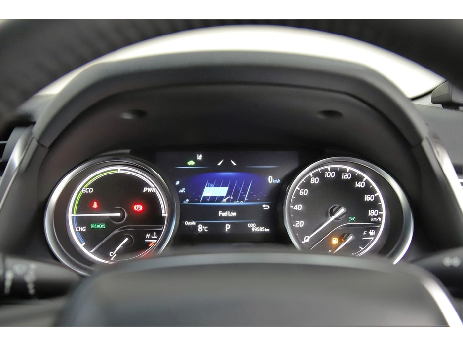 2017 Toyota Camry 2.5 HYBRID *PARK SENSORS*REVERSE CAM* €19,890