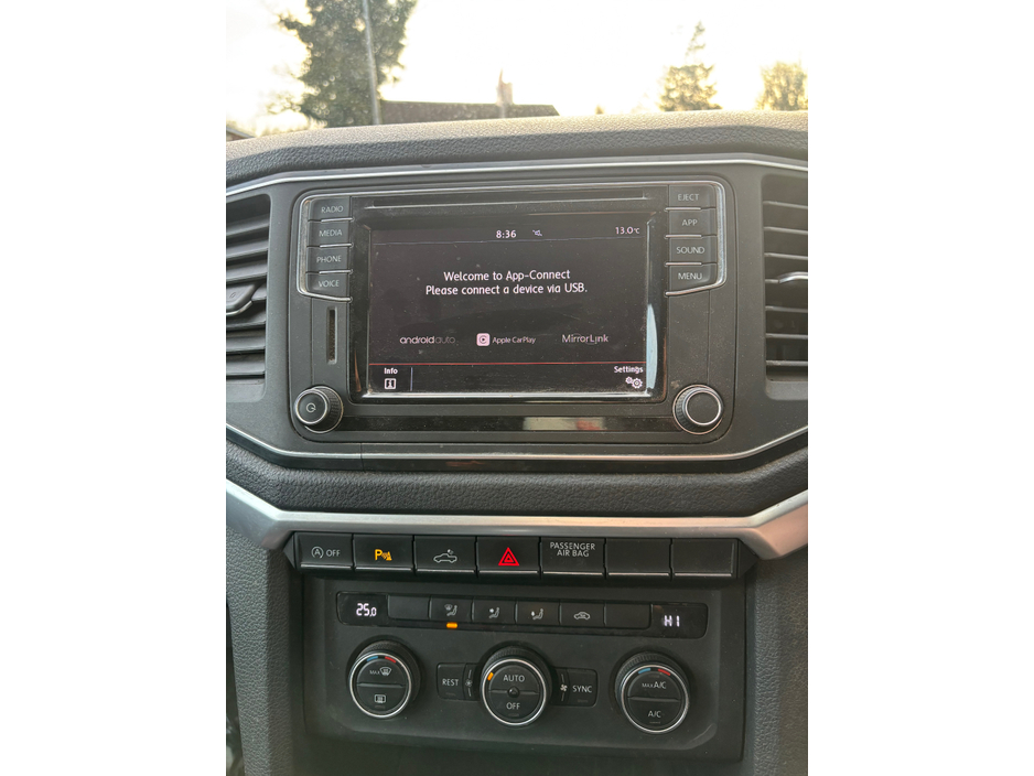 2019 Volkswagen Amarok - image 15