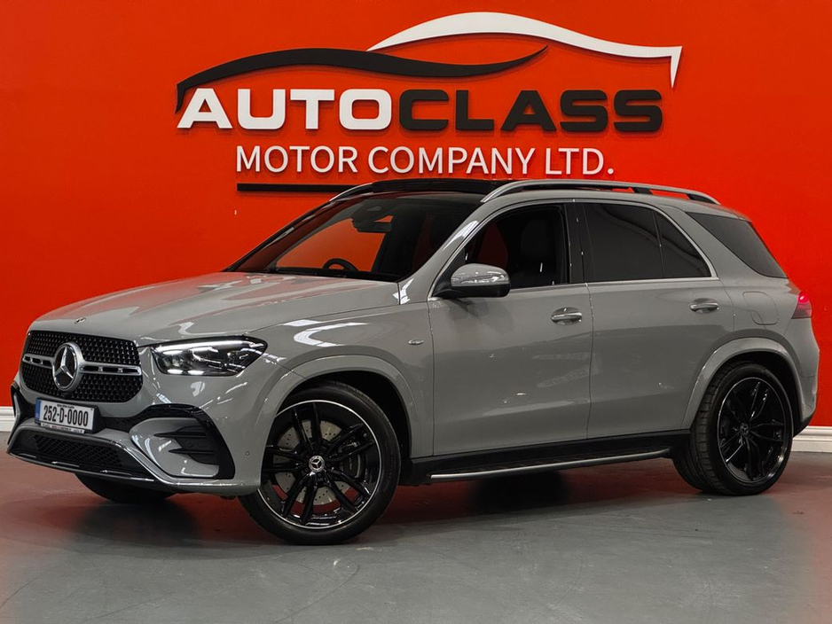 2025 Mercedes-Benz GLE Class - image 6