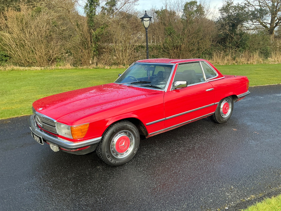 1982 Mercedes-Benz 380 - image 2