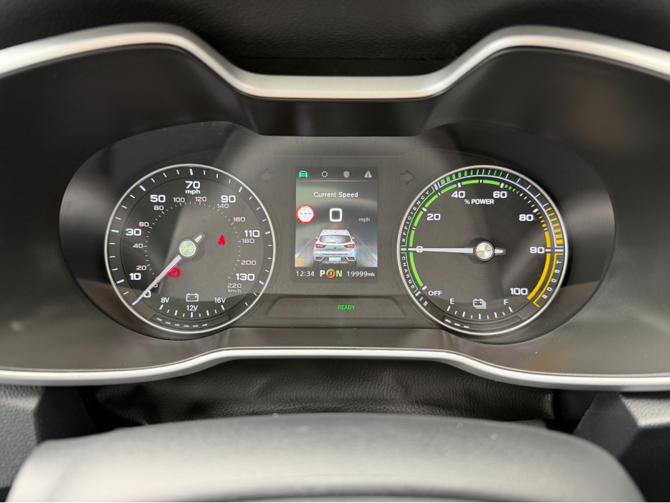 2020 MG ZS - image 16