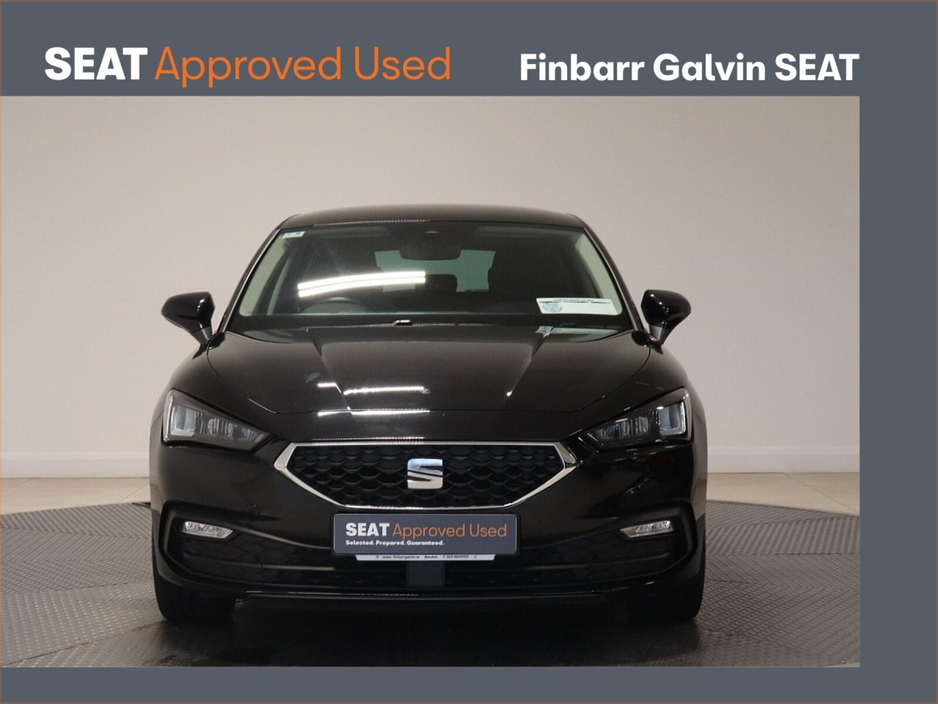 2022 SEAT Leon - image 2