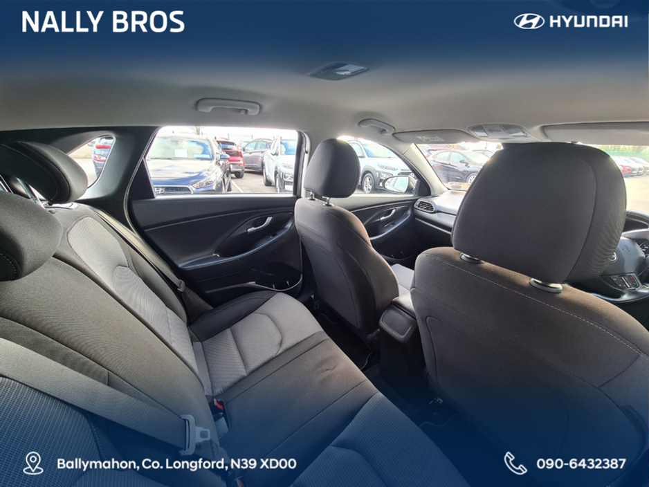 2019 Hyundai i30 - image 7