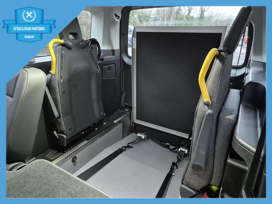 2026 Volkswagen Caddy /2026/1.5 PETROL PLUG-IN HYBRID/7 SEATER/WAV €69,500