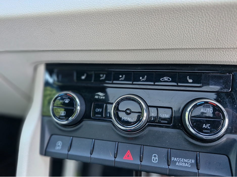 2018 Skoda Karoq STYLE 1.6 TDI €15,499