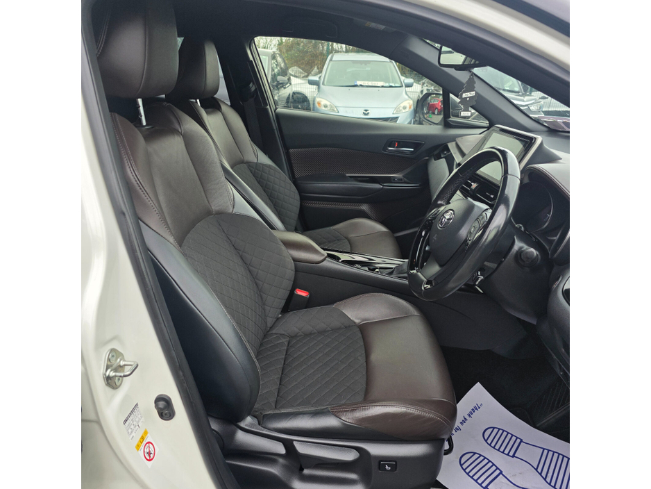 2018 Toyota C-HR - image 20