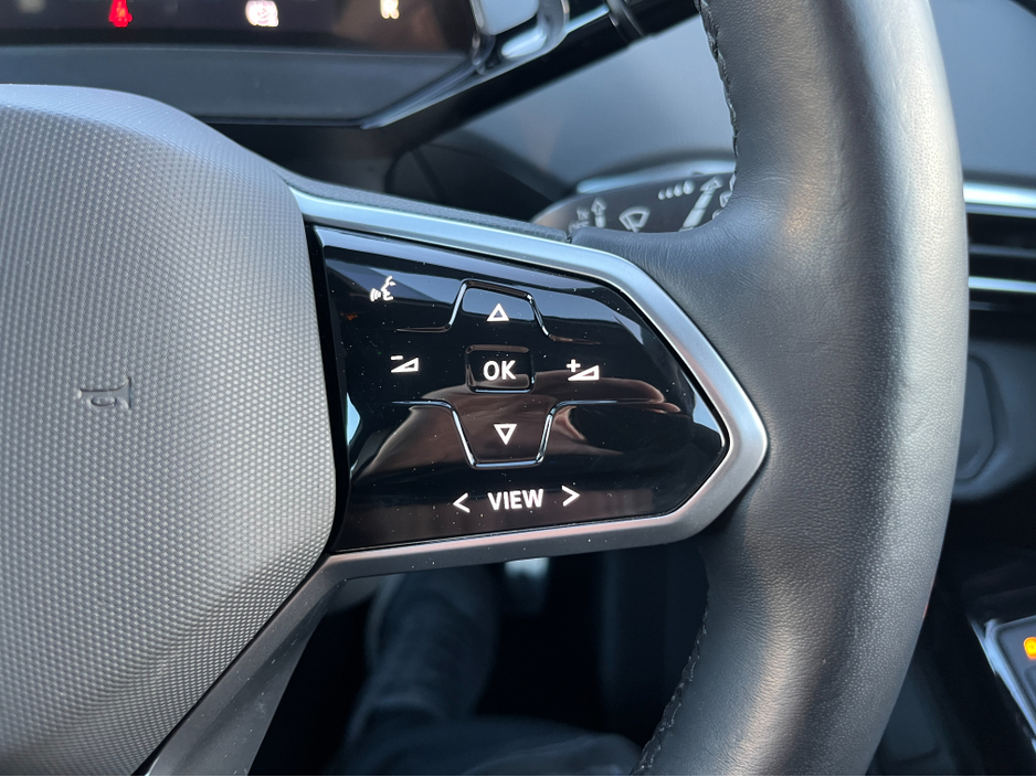 2022 Volkswagen ID.4 - image 23