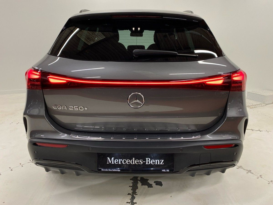 2025 Mercedes-Benz EQA - image 23
