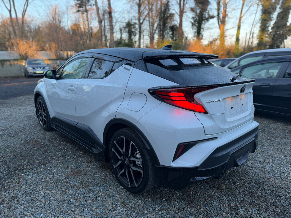 2023 Toyota C-HR 1.8 HYBRID GR Sport €35,000