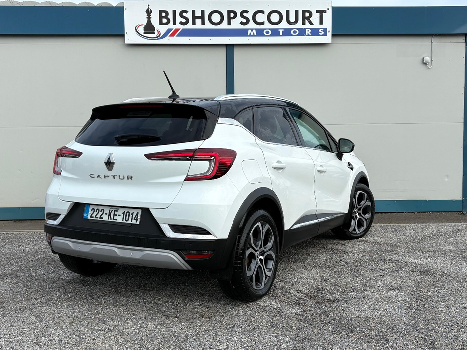 2022 Renault Captur - image 9