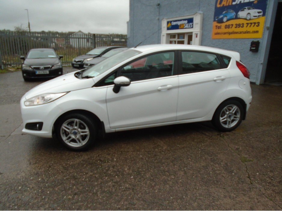 2013 Ford Fiesta 1.25 ZETEC 82PS 5DR ARGENTO €7,950