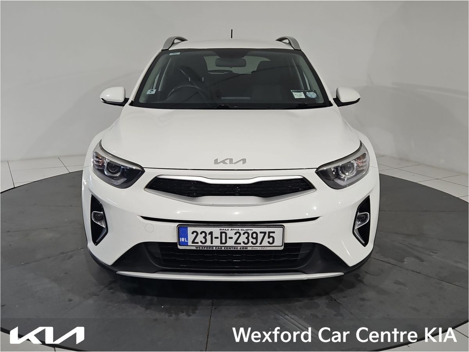 2023 Kia Stonic - image 10