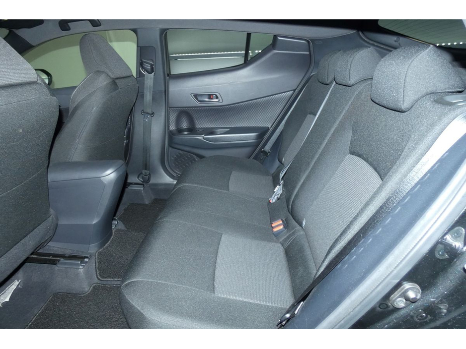 2019 Toyota C-HR 1.8 HYBRID SPORT *REVERSE CAM*PRIVACY GLASS* €21,490