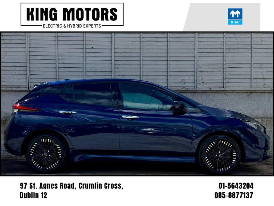 2024 Nissan Leaf - image 2