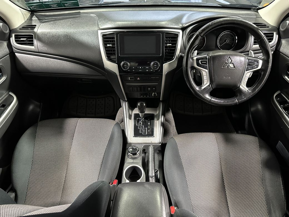 2020 Mitsubishi L200 2.3 Warrior Automatic €24,500