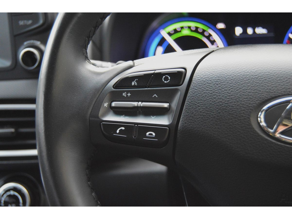 2020 Hyundai Kona 1.6 GDI Hybrid Executive €23,995