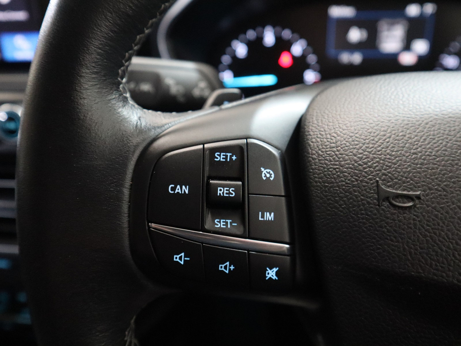 2019 Ford Focus *10* 1.5 TDCI TITANIUM X 120PS €16,900