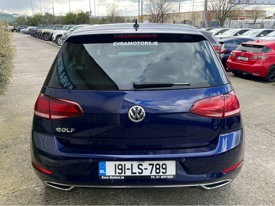 2019 Volkswagen Golf - image 7