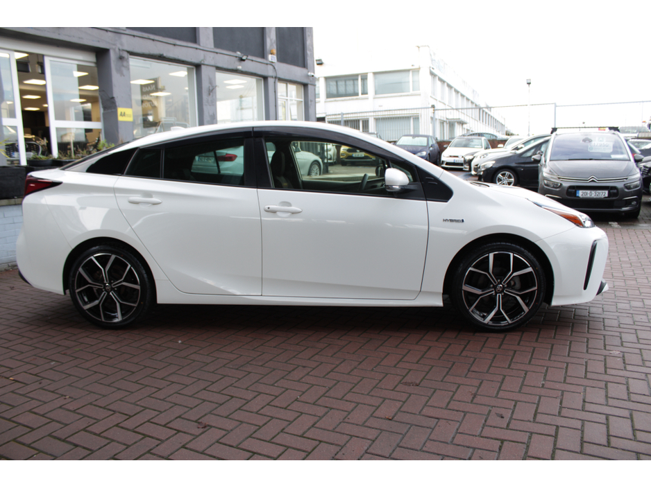 2020 Toyota Prius 2020 TOYOTA PRFIUS €19,950