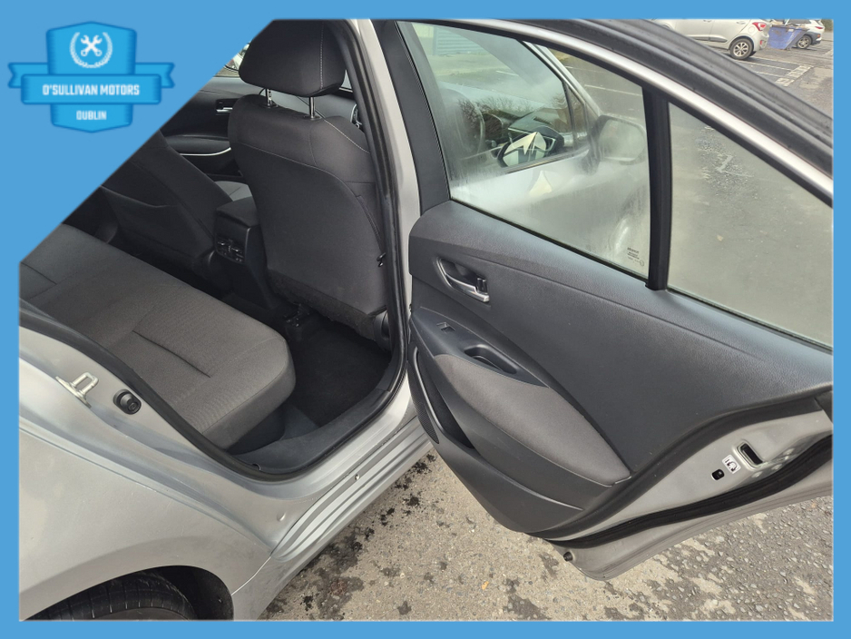 2022 Toyota Corolla LUNA 4DR AUTO HYBRID €20,500