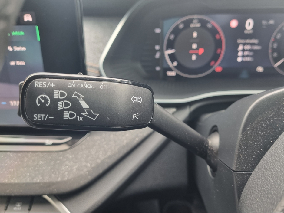 2024 Skoda Octavia - image 24