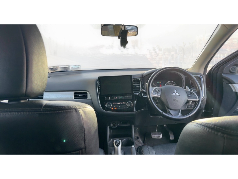 2015 Mitsubishi Outlander 2.0 GX4H PHEV 160BHP 5DR AUTO €10,450