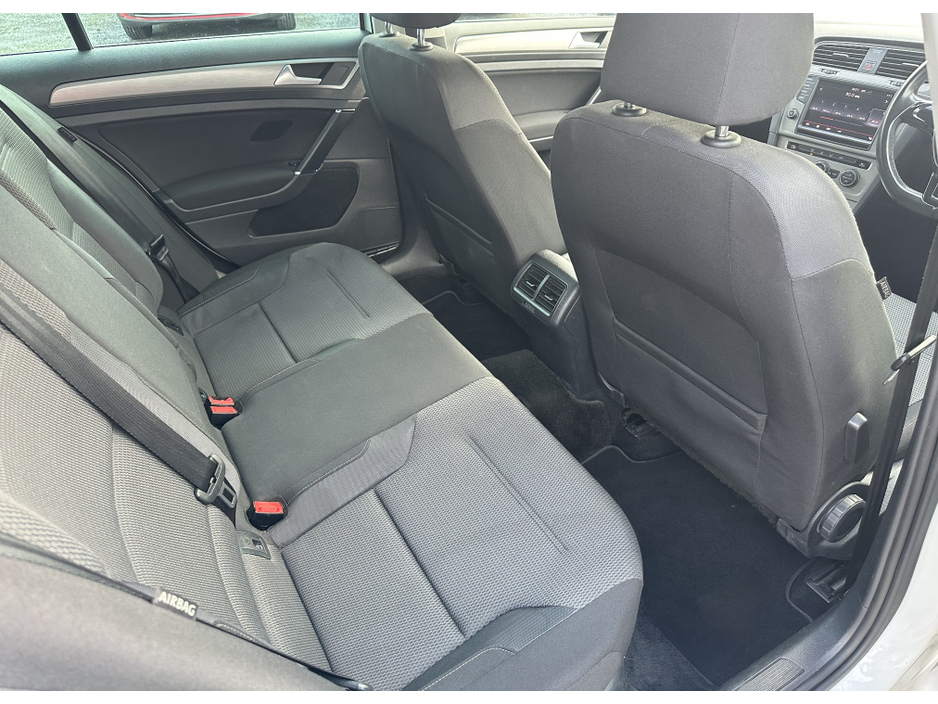 2015 Volkswagen Golf 1.2 TSI DSG Comfortline Estate €13,250