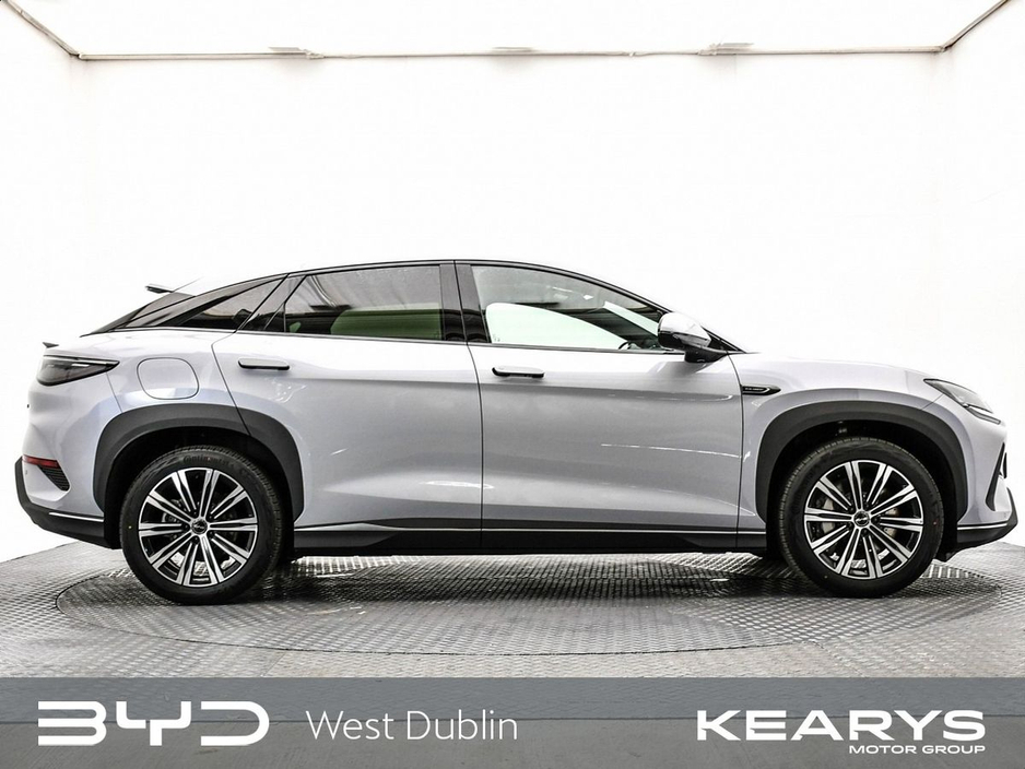 2026 BYD Sealion 7 - image 5