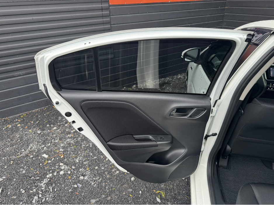 2016 Honda Grace 1.5 HYBRID AUTO €12,495