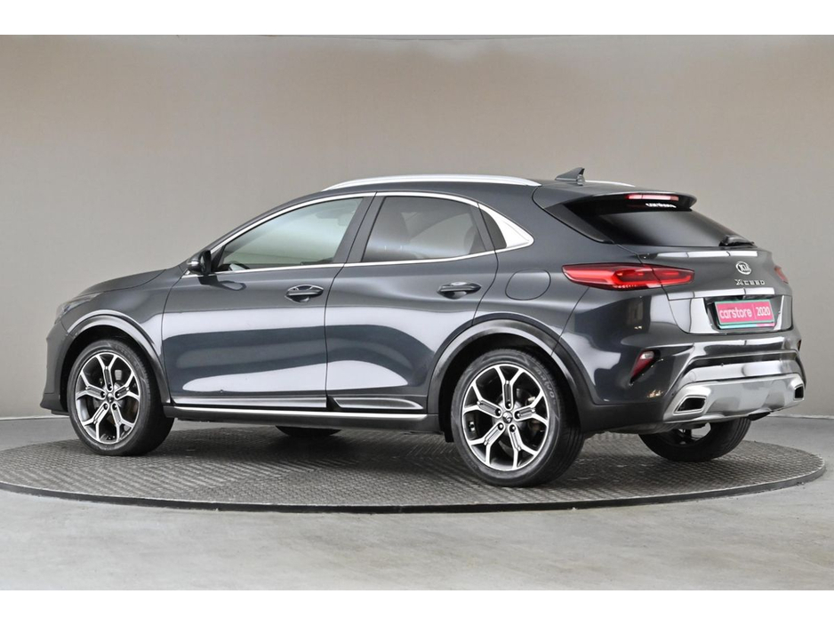 2020 Kia XCeed - image 6