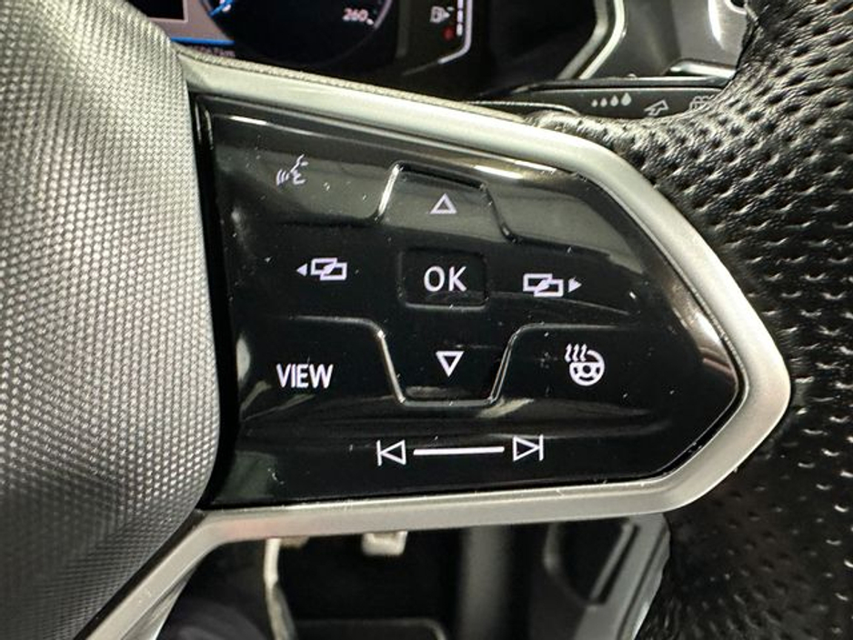 2023 Volkswagen Tiguan Allspace - image 17