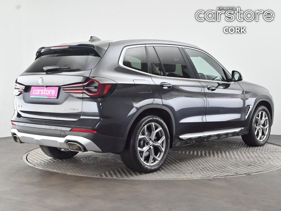 2022 BMW X3 - image 5