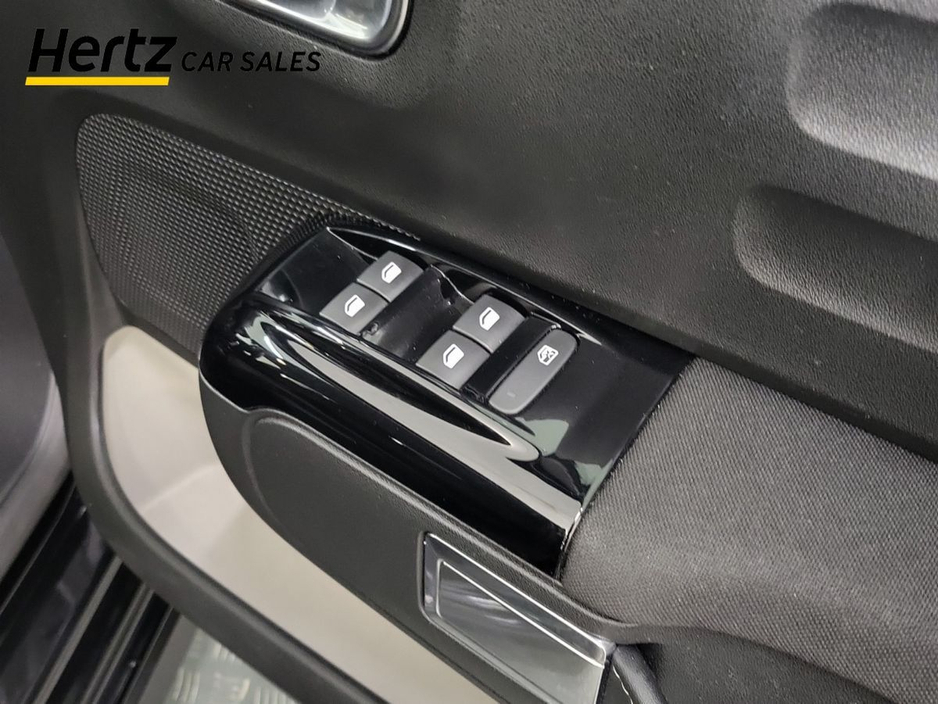 2023 Citroen C3 - image 18