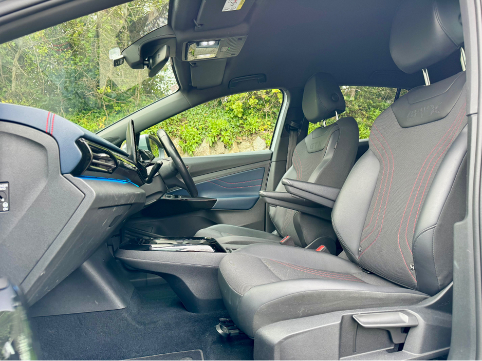 2021 Volkswagen ID.4 - image 20