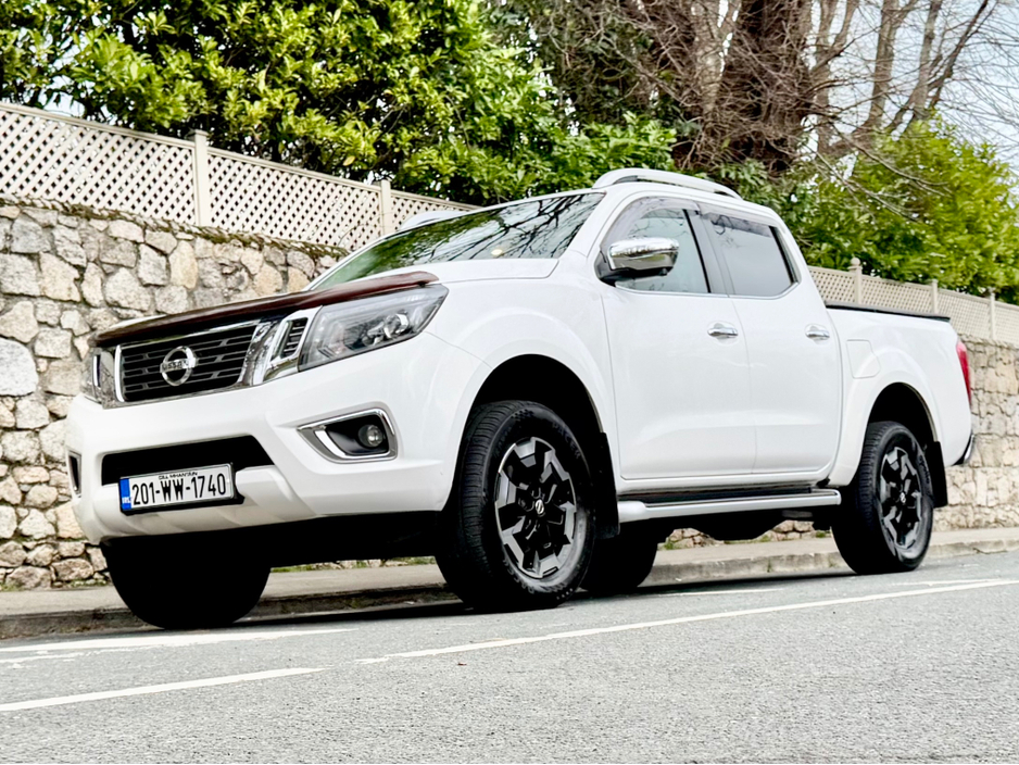 2020 Nissan Navara - image 6
