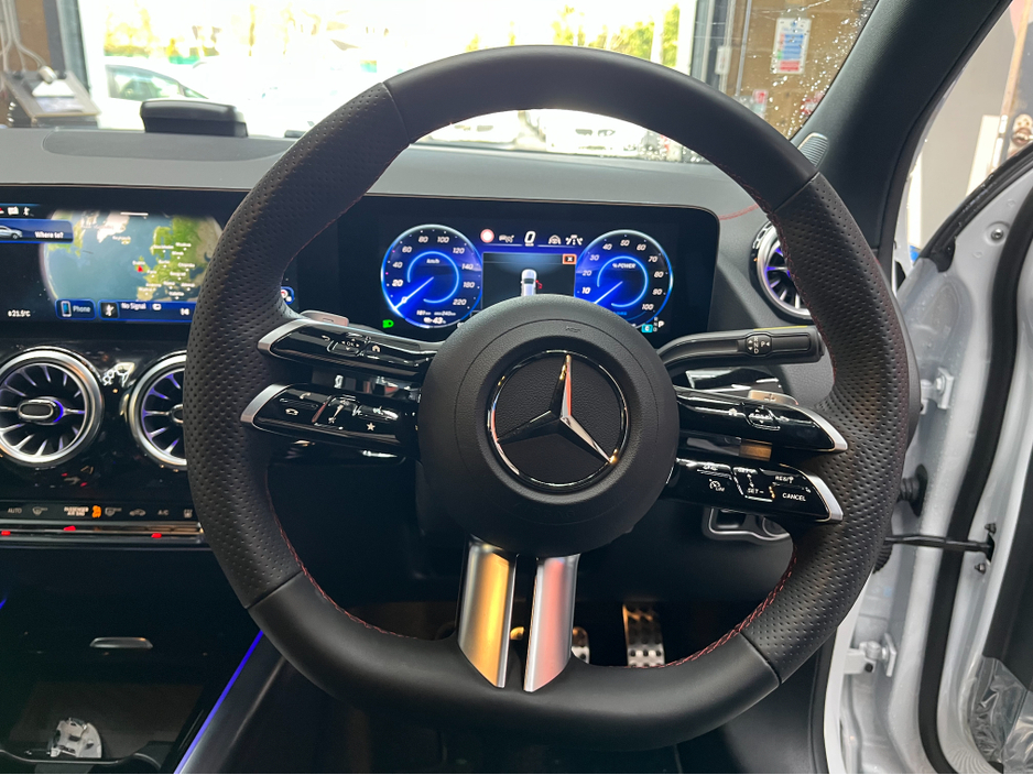 2024 Mercedes-Benz EQA - image 9