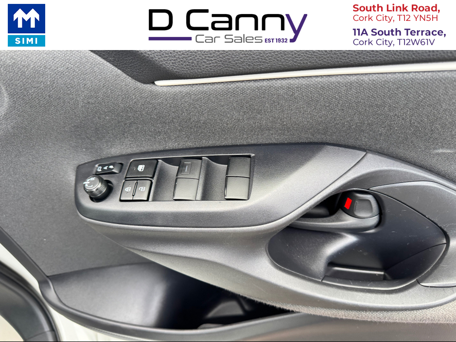 2020 Toyota Yaris 1.0 petrol automatic €14,900