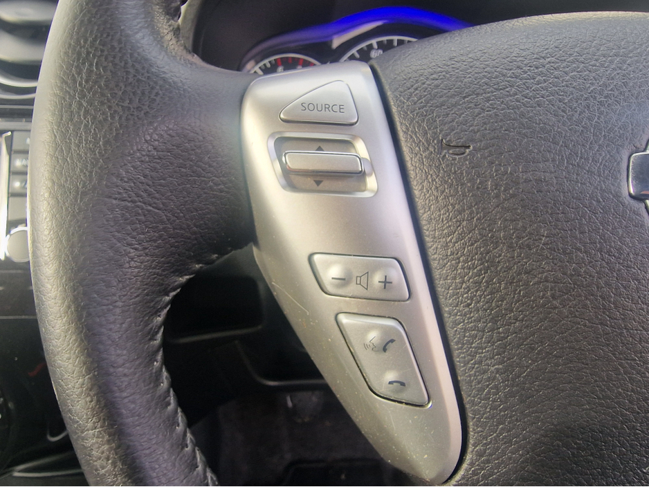 2017 Nissan Note - image 17