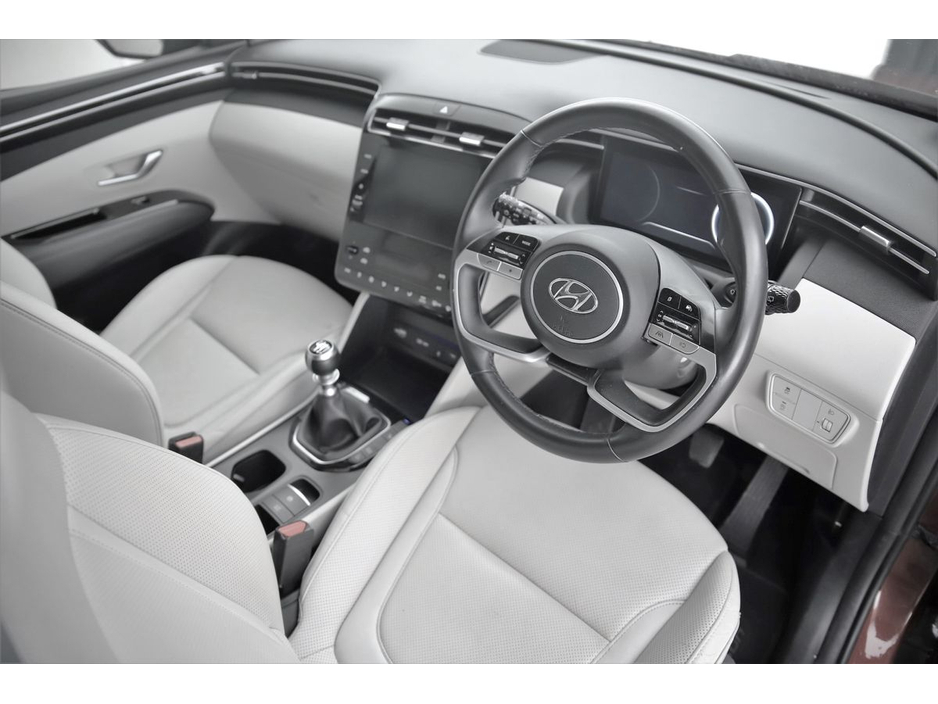 2024 Hyundai Tucson - image 13