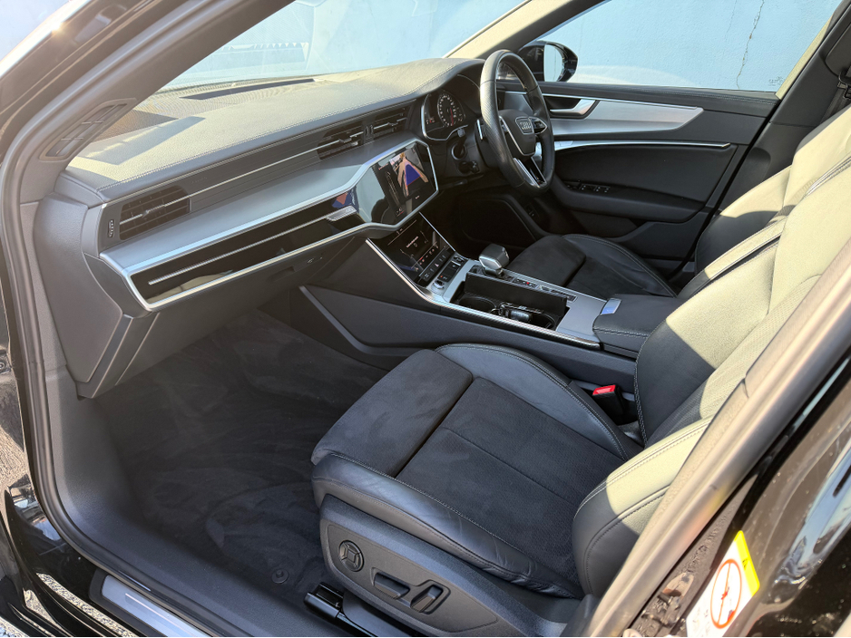 2022 Audi A6 - image 24