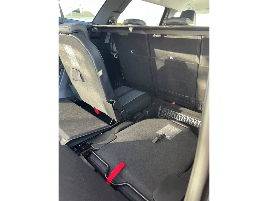 2021 Peugeot 5008 1.5 BlueHDi 130bhp Allure